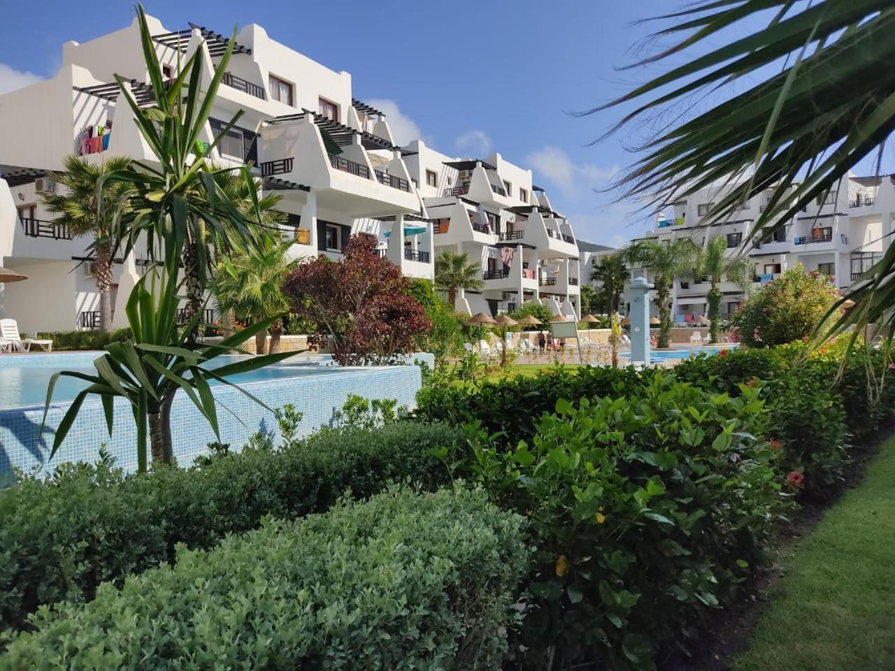 Residence Tamuda Golf A Cabo Negro Exteriér fotografie
